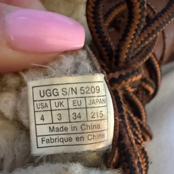 UGG Chestnut and Black Lace-Up Boots - Picture 9 of 11